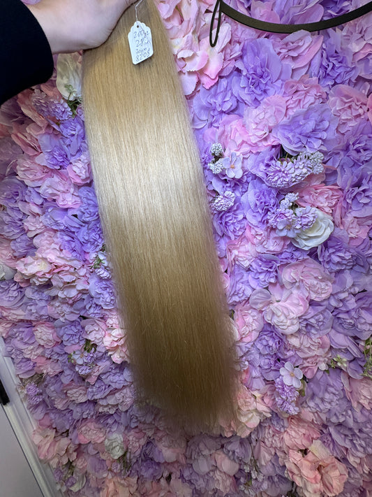 Hair standard  (Blond 1) 28 in strait